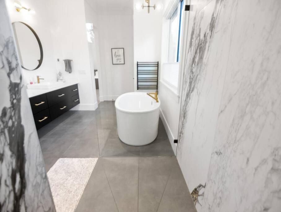 Villa The Fernridge Estate: 5Bd Family Retreat! Langley Exterior foto